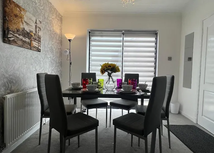 Ayr New Decor May \'24, 3Bedroom, 140M2, Detached House, With Private Gardens