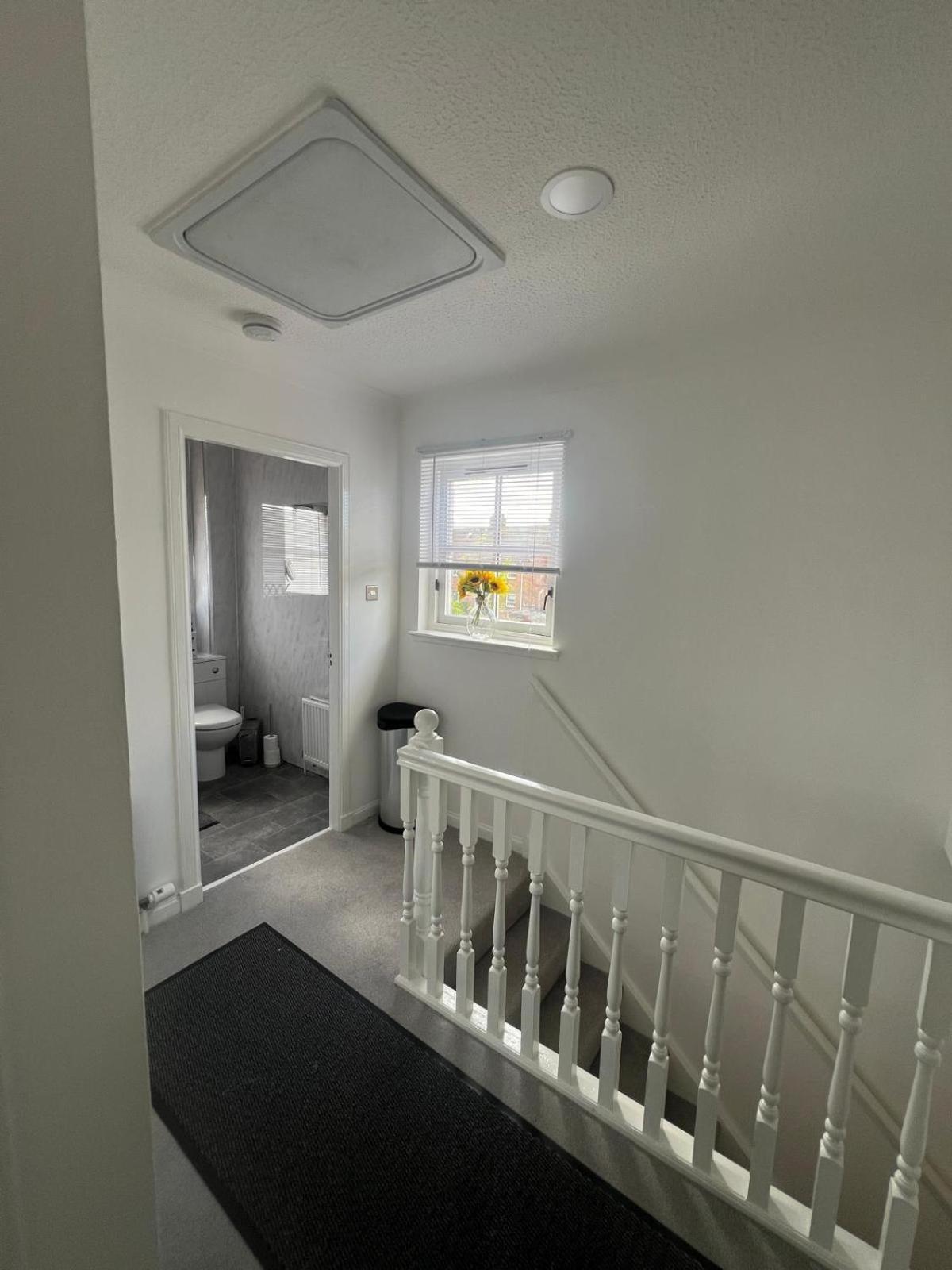 Casa vacanze New Decor '24, 3bedroom, 140m2, Detached House, With Private Gardens Ayr